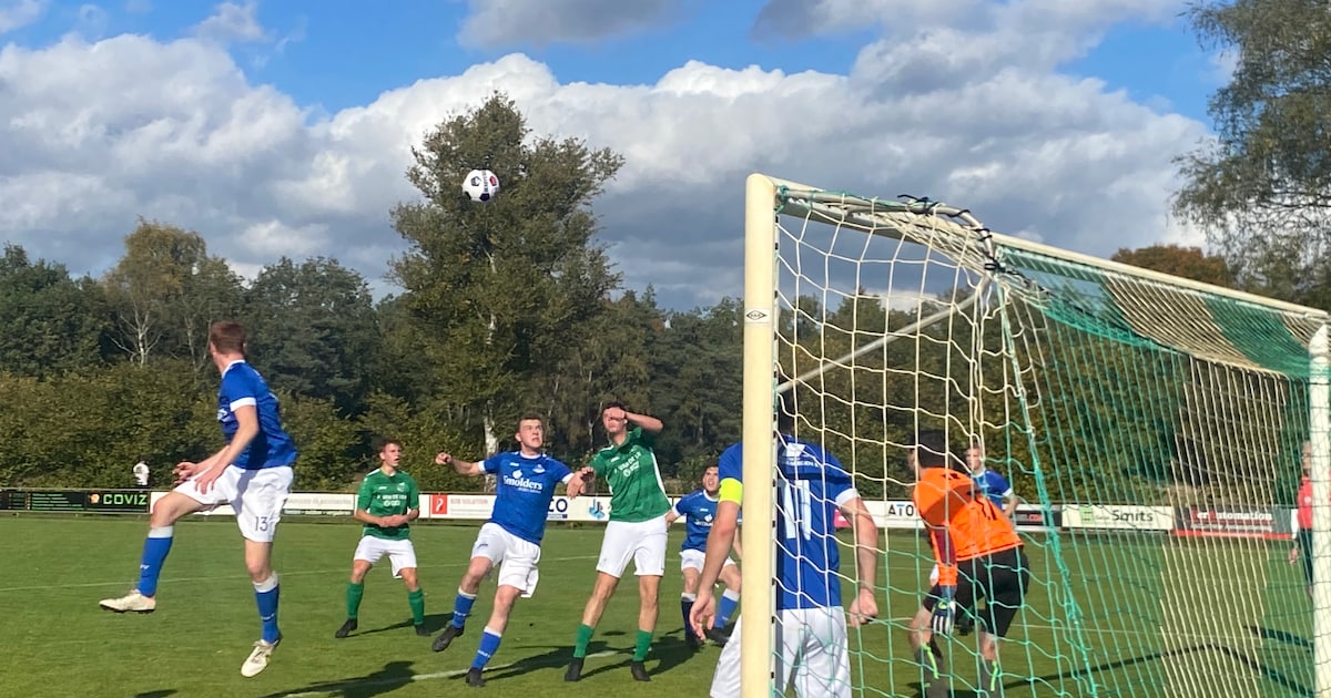 Eerste winst voor Steensel; Vessem laat met trefzekere Jop de Laat geen spaan heel van HMVV | Foto