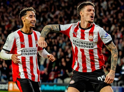 PSV komt tegen Napoli met een absolute topprestatie: dit is waarom het een onvergetelijke en legenda