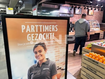Steeds meer mensen werken parttime van 28 tot 35 uur per week, vooral ouders draaien minder uren