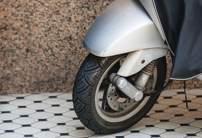 Helmonder zegt afgesneden te zijn, passagier spreekt dat tegen: wie heeft gelijk?