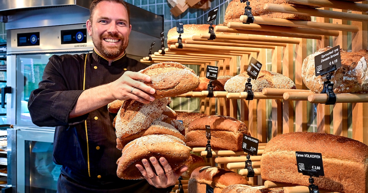 Echte Bakker Jan Swaanen, met winkel in Bladel, krijgt predicaat hofleverancier