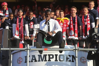 Dit was de beste PSV-ploeg waar Nicolas Isimat-Mirin in speelde: van de 29 spelers zijn er 9 gestopt