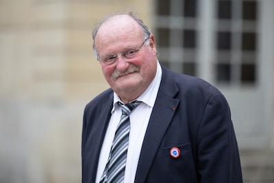 Franse minister doet boekje open over zijn verleden: hij was vroeger zwerver en dief