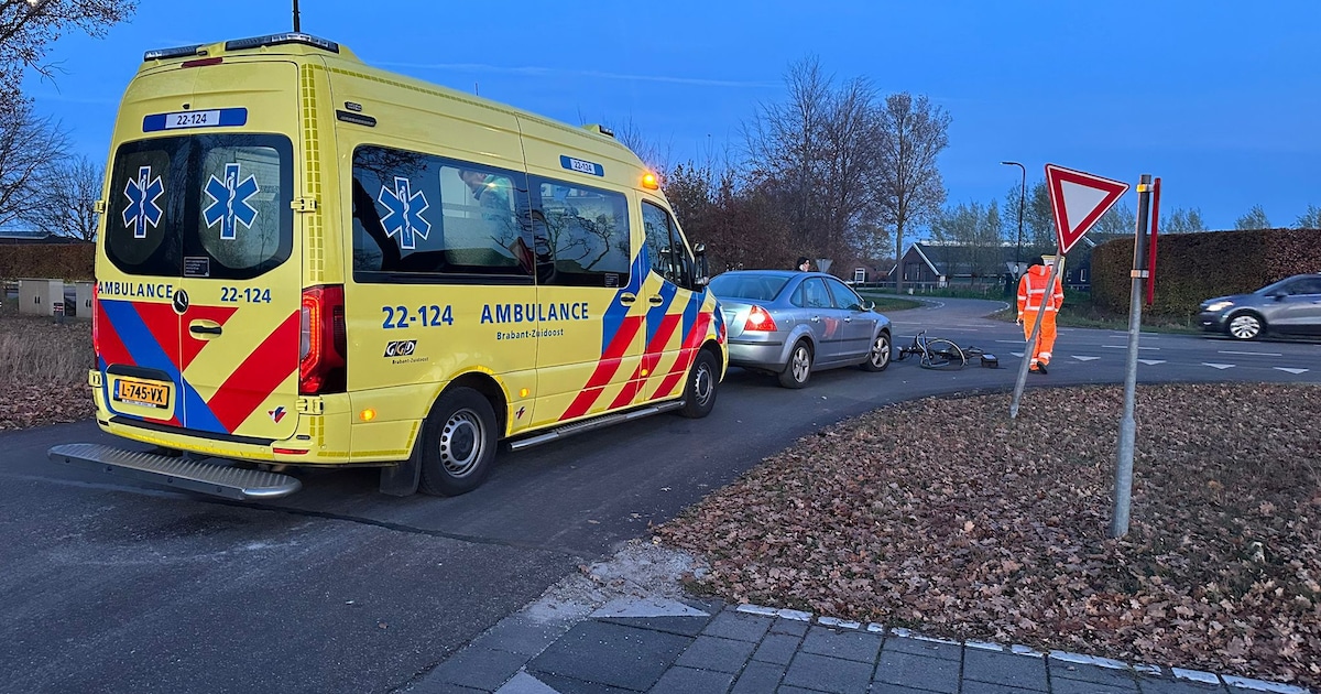 Fietser gewond bij aanrijding met auto in Gemert