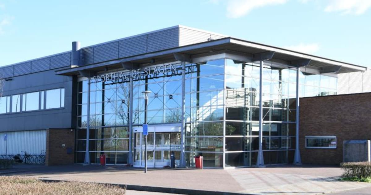 Sporthal De Slagen in Waalwijk ontruimd wegens mogelijke gebreken aan dakconstructie