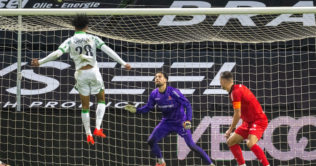 Eerste thuisnederlaag een feit: machteloos Helmond Sport verliest van NAC Breda