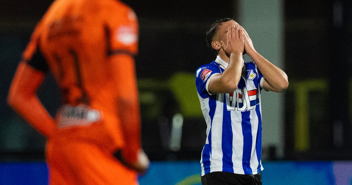 Zelfs international van Marokko stuurt Rayan (21) van FC Eindhoven een berichtje na zijn prachtgoal 