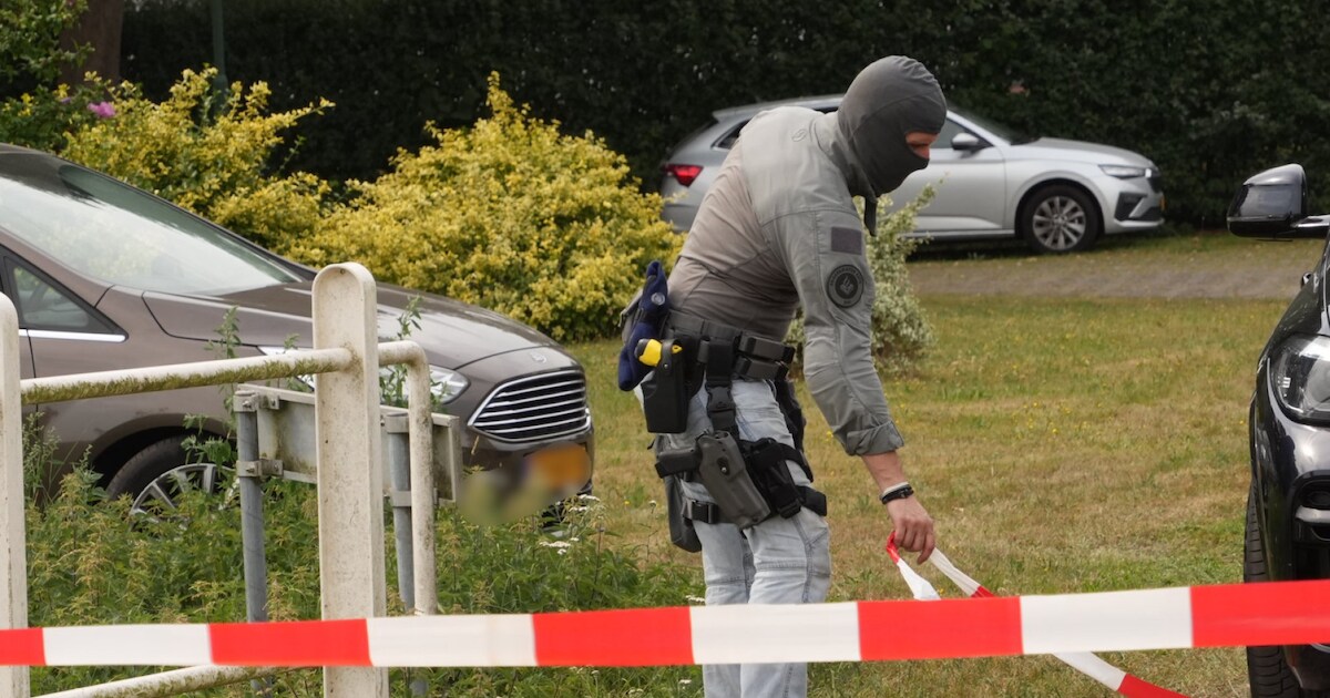 Man (24) uit Erp opgepakt voor voorbereiding extreemrechtse terreurdaad ...