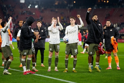 PSV pakt in de eredivisie elf uitzeges op rij, een clubrecord is niet heel ver weg