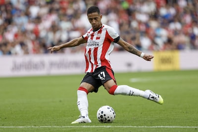 PSV kan voorlopig geen beroep doen op Mauro Júnior