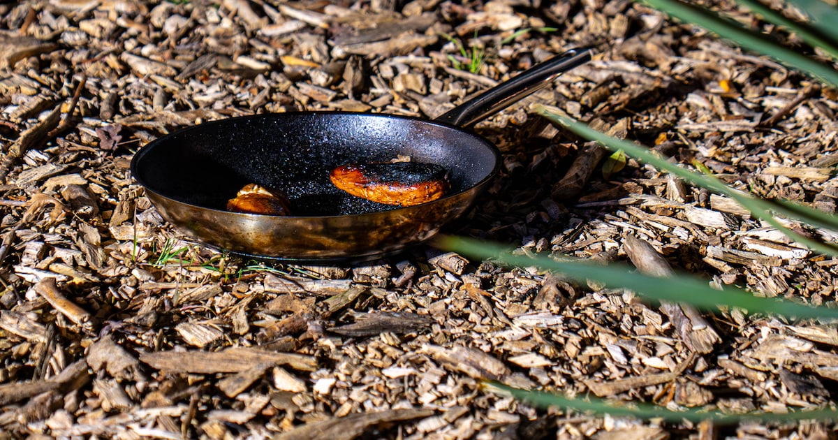 Pan op het vuur veroorzaakt brand in Helmond, geen gewonden