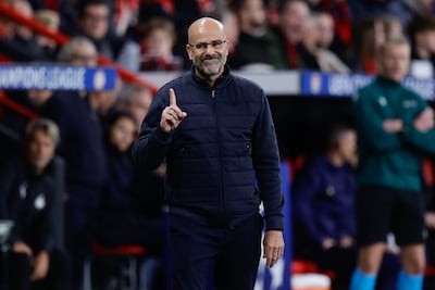 Bosz kan nu smeerolie voor een nieuw contract bij PSV verdienen en moet bij zijn keuzes (een paar) spelers teleurstellen