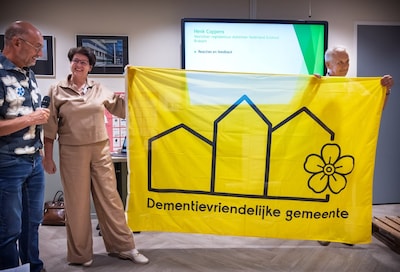 Alle kassameisjes op cursus en open deurenbeleid in het verpleeghuis: zo werd Oirschot dementievriendelijk