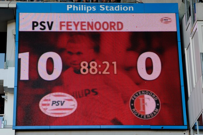 tien-jaar-na-de-totale-vernedering-van-feyenoord-10-0-zege-kostte-psv-uiteindelijk-de-titel