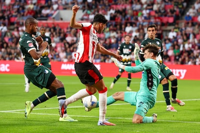 LIVE | Tweede helft van Lichtstadderby begonnen, Pepi met eerste kansje namens PSV