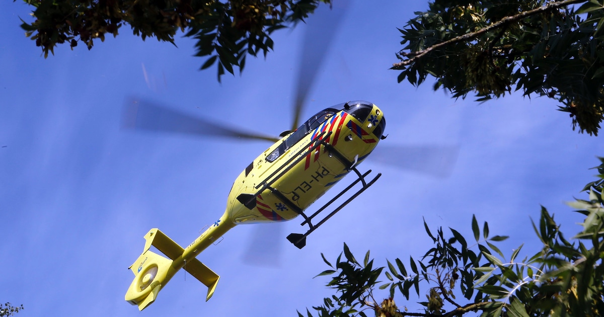 Monteur raakt gewond bij werkzaamheden in Hooge Mierde: slachtoffer naar het ziekenhuis