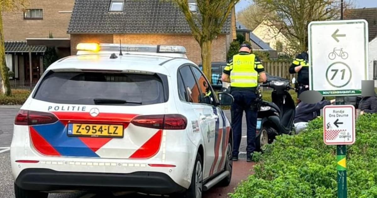 Scooterrijder gaat onderuit in bocht in Liessel