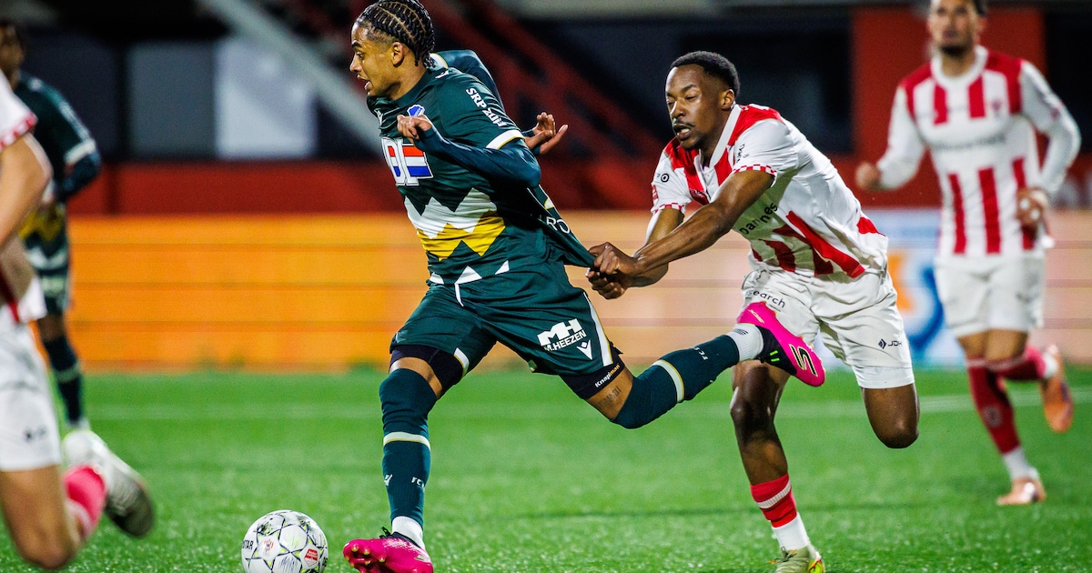 Poortvliet en Huisman balen na late nederlaag: ‘Dit doet me verschrikkelijk veel pijn’