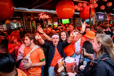 Oranje boven! Hier in Den Bosch kijk je het WK