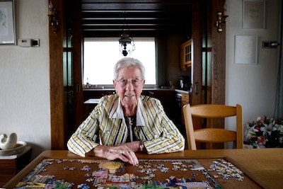 Deze Somerense oma (87) zag haar kleindochter de Champions League winnen: ‘Ik wil weer naar haar toe’