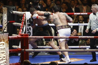 Indrukwekkende Rico Verhoeven buigt in meeslepend gevecht voor ongeslagen bokskoning Usyk