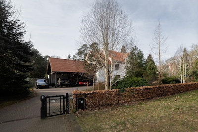Bewoners vinden het ‘doodzonde’ om tuinhuis van Waalrese villa af te breken, gemeente denkt daar anders over