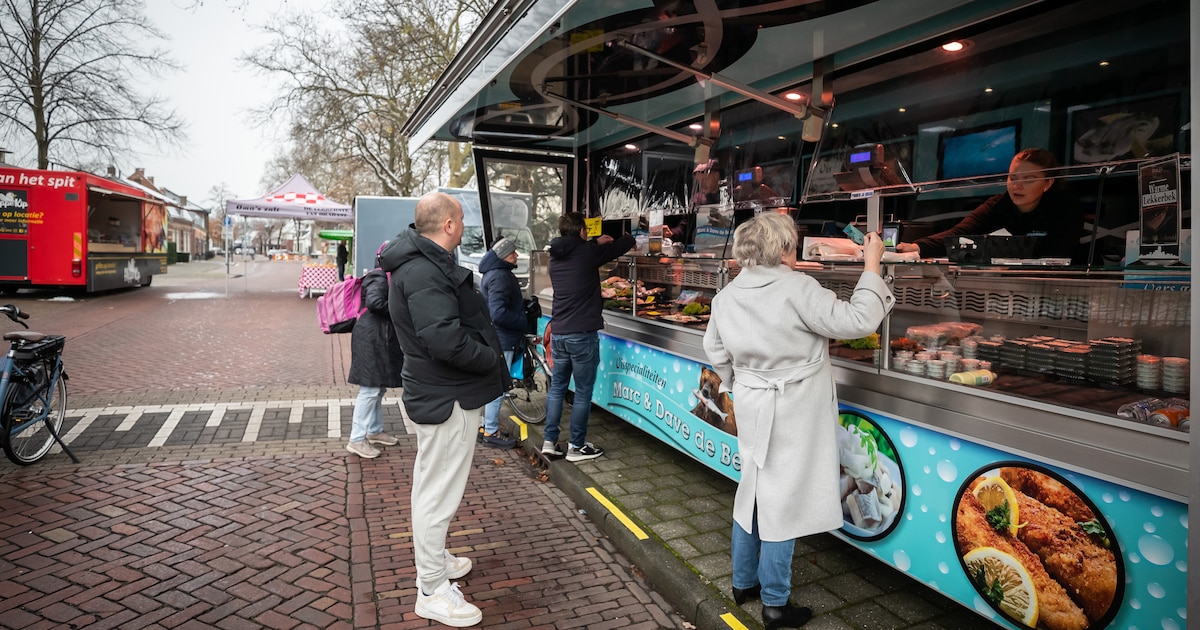 Weekmarkt van Nuenen is klein maar fijn, al hopen handelaren nog altijd ...