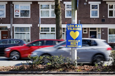 Posteractie Lokaal Tilburg tegen versmalling Ringbaan-West valt verkeerd bij deel omwonenden