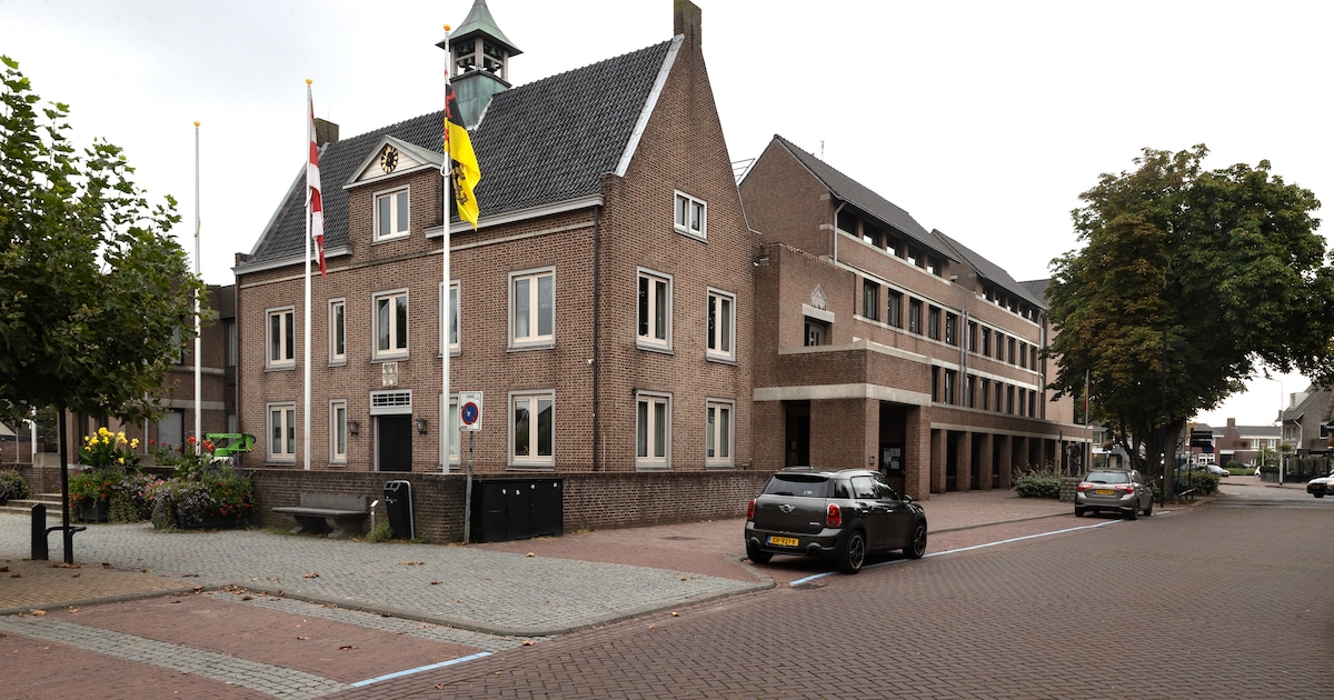 Enkele weken geen avondopenstelling gemeentehuis Someren op maandagen