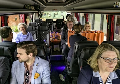 Lintjesregen on tour in Hilvarenbeek: ‘Bizar leuk!’