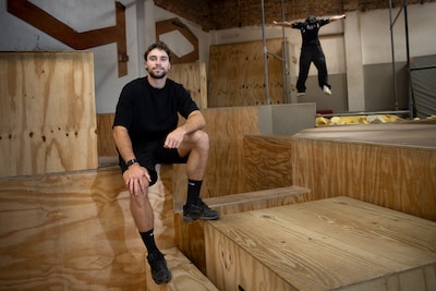Siebe van de Spijker (23) uit Eindhoven prolongeert wereldtitel freerunning