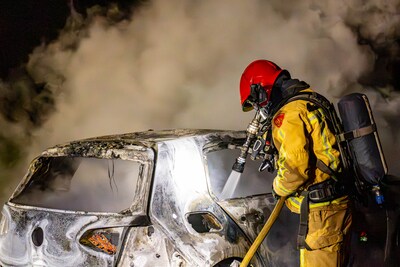 Brandende auto gevonden in Deurne na uren eerder mislukte achtervolging door politie