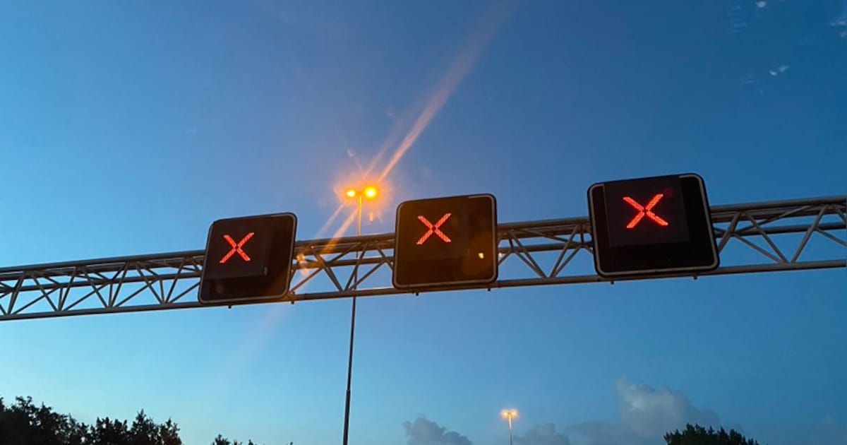 Ongeval op A17 bij Oud Gastel, snelweg dicht richting Moerdijk