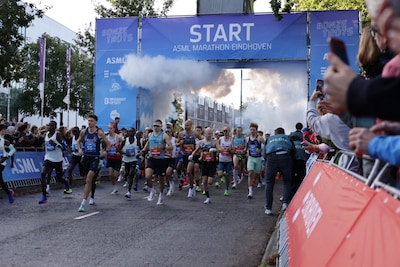 LIVE Marathon Eindhoven | Hele marathon van start, winnaar kwart marathon komt over finish