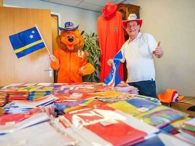 Nog een vlag nodig voor het WK? Dit bedrijf heeft ze alle 48