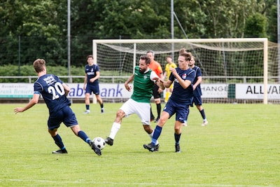 De inworp bij Sparta’25 als strategisch wapen: ‘Mijn sleutelbeen is uit de kom geweest waardoor ik tijdelijk niet meer zover kon gooien’