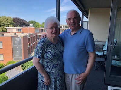 Boerenzoon Jan en ambtenaarsdochter Greetje samen, dat kon eigenlijk niet maar dit stel bewijst al 6