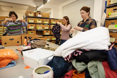 Kledingbank Eindhoven stopt tijdelijk met inzamele