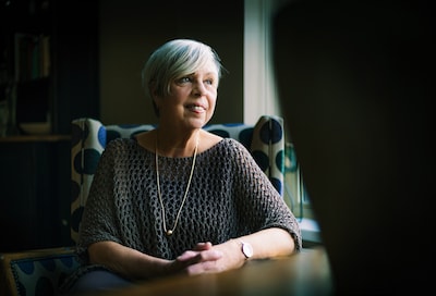 Lenneke heeft kanker en zou doodgaan, maar doet dat al twaalf jaar niet