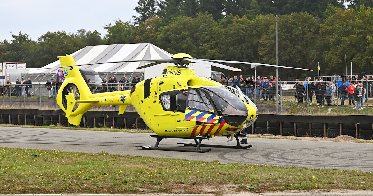 Gewonde na ongeval seizoensfinale motorcross Valkenswaard, traumahelikopter landt op terrein