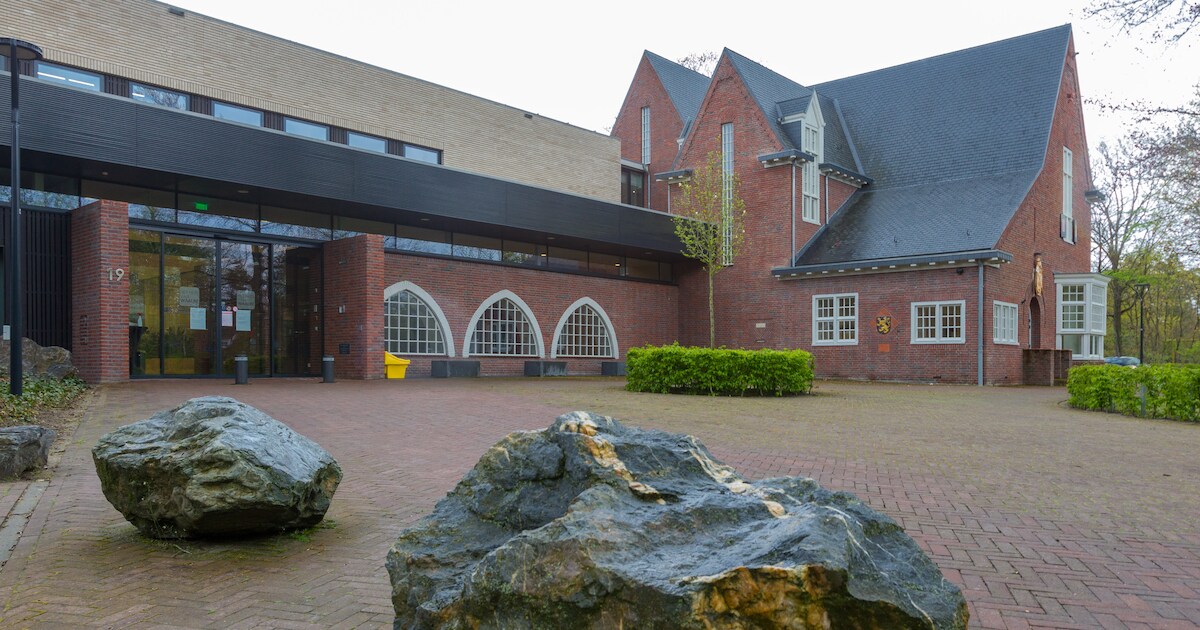 Gemeentehuis Waalre gesloten tijdens carnaval