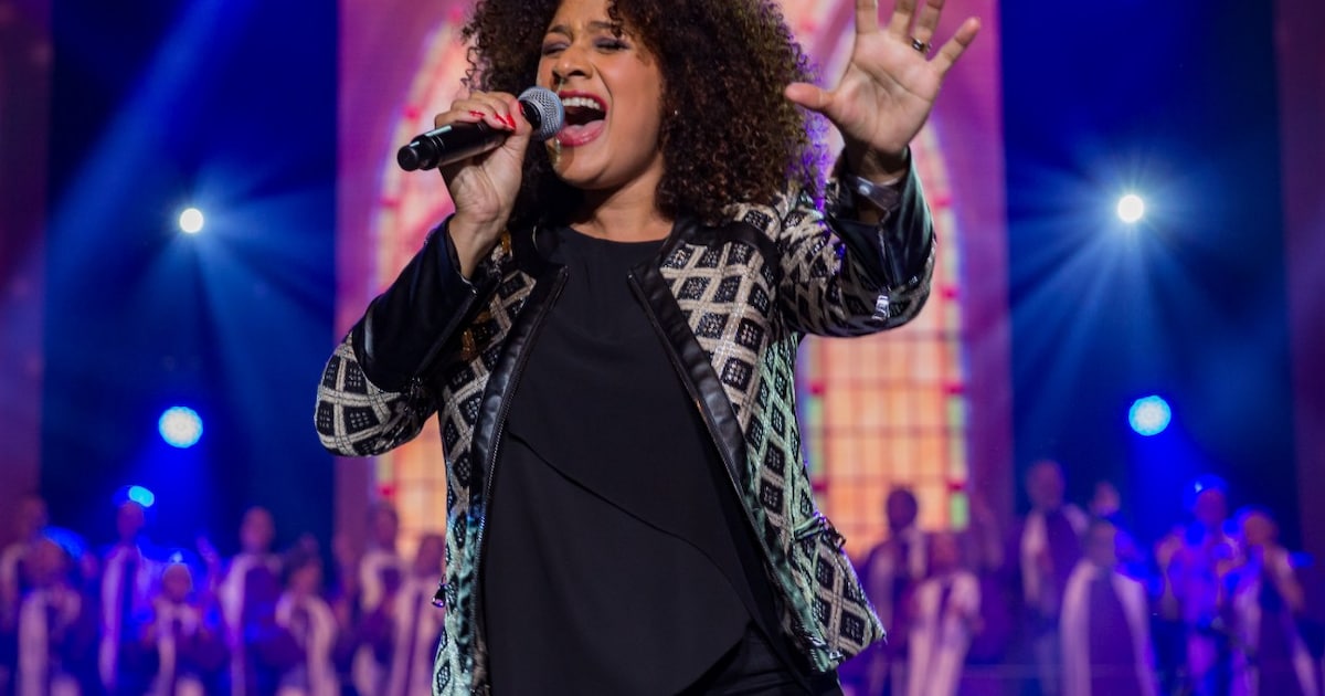 Optreden Sharon Kips op kerstavond in Catharijnekerk Heusden