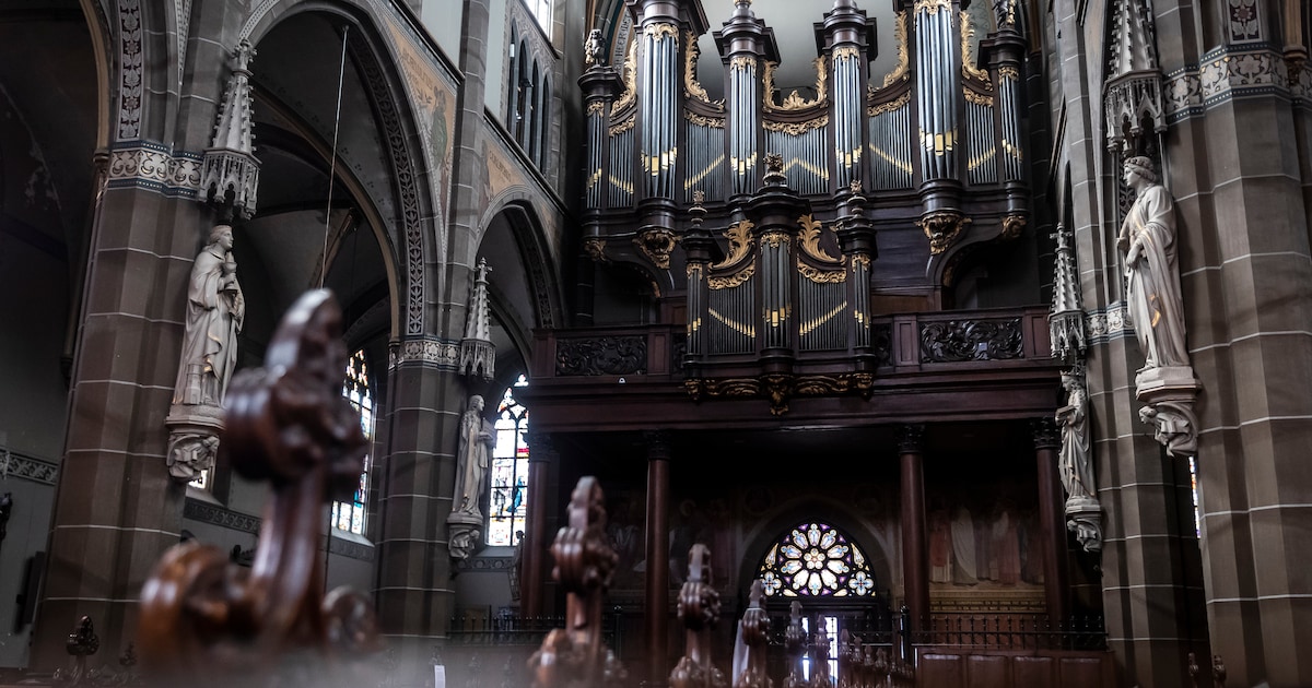 Jan van de Laar opent nieuw seizoen orgelbespelingen in Helmond