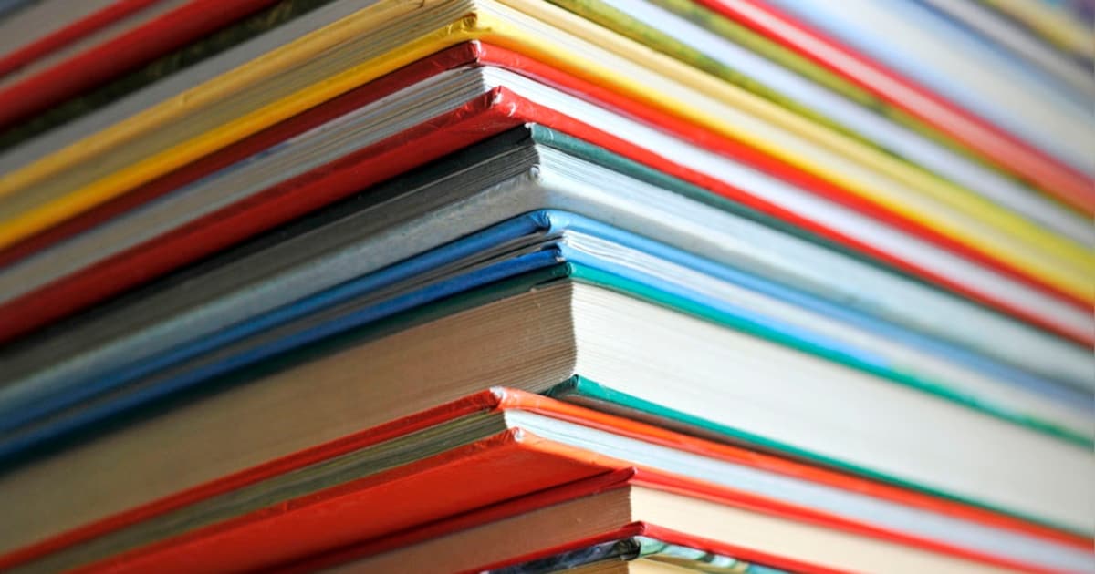 Fons Evers presenteert debuutthriller in Bibliotheek Valkenswaard