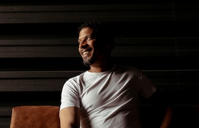 Rapper Rico brengt zijn turbulente levensverhaal naar het Parktheater