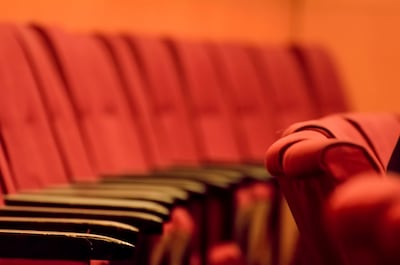 Leerlingen Odulphuslyceum spelen gratis voorstelling over generatieverschillen in Tilburg