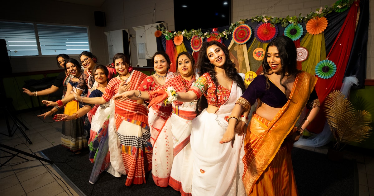 ‘We can’t gather without eating’: colorful Bengali New Year celebration in Geldrop