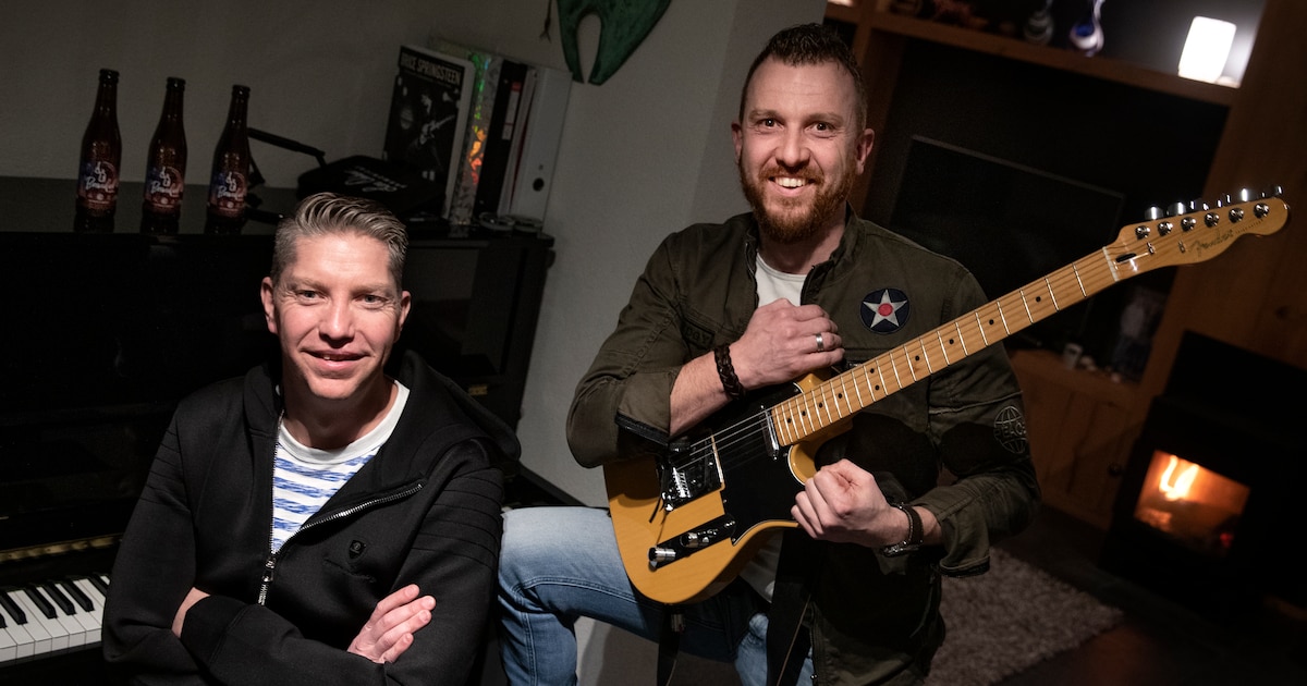 Coverband Brucified doet D’n Eik in De Rips op grondvesten trillen