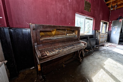 Clubhuis Vidar nog altijd bedekt onder laag roet na brand: ‘Bijna alles is verwoest’