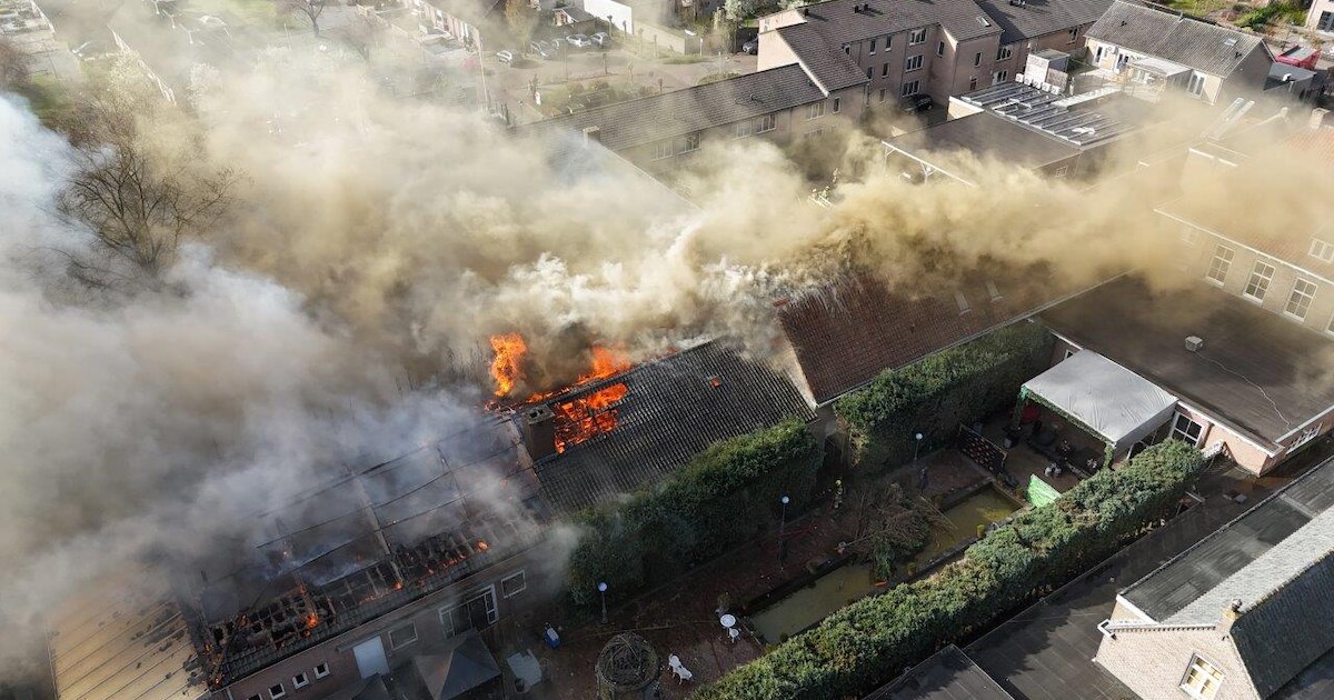 Zeer grote brand in Nuland, veel rook vrijgekomen